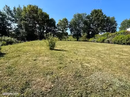 terrain 926 m² bassillac