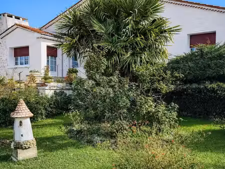 maison 6 pièces 161 m²