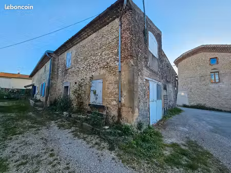 ancienne remise mitoyenne à restaurer - hameau les dinas - montmeyran