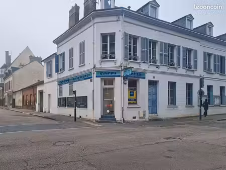 bureaux 52 m² evreux