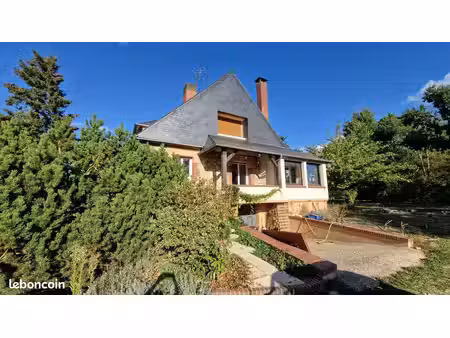 maison familiale 6 pièce(s) – 173 m² – angerville la campagne