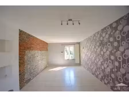 appartement à louer avec 1 chambre   nivelles (vbe81476)