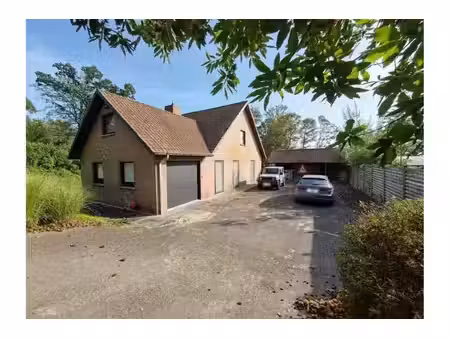 villa à louer avec 3 chambres   orroir (vbe81498)