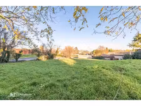 terrain 693 m² colomiers