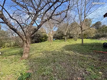 terrain de 515 m² à labege village