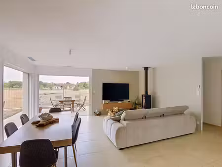 maison 4 pièces 106 m²