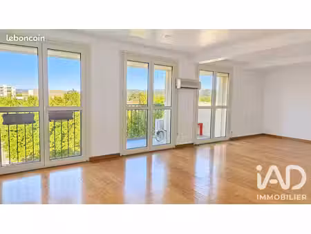 appartement 5 pièces 96 m²