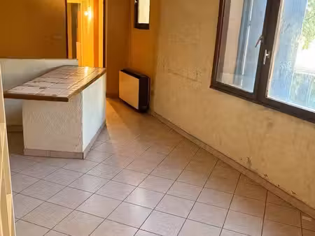 à vendre – appartement de 100 m² à uchaud