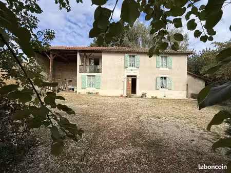 longère 4 pièces 105 m²