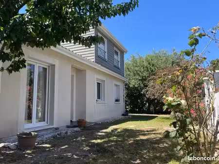 maison 5 pièces110m2 avec piscine