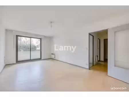 appartement 2 pièces 46 m²