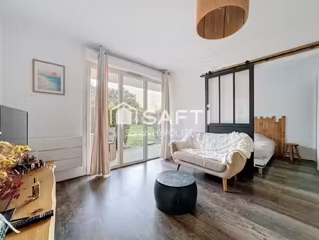 appartement t2 de 30 m2 avec piscine et parking