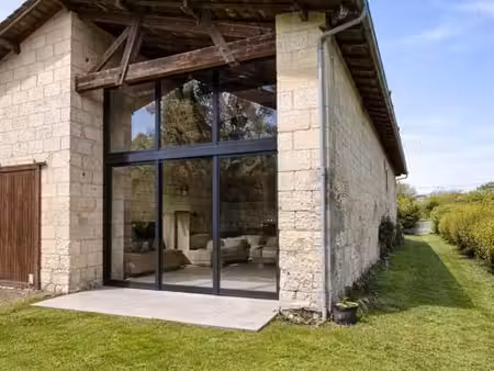 immeuble 218 m² genissac