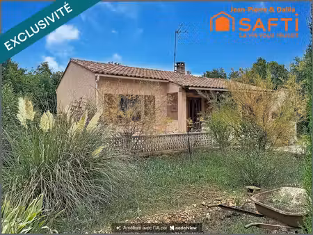 maison de 60m² sur 815m² de terrain clos avec garage