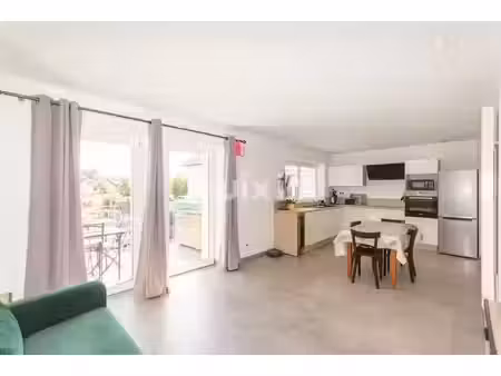 location meublée appartement 3 pièces 61.87 m² à groisy (74570)  1 328 €