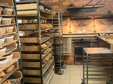 boulangerie artisanale au feu de bois - épicerie bio  four voisin gueulard  + de 22 ans d'