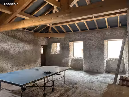 maison de village ancienne à rénover