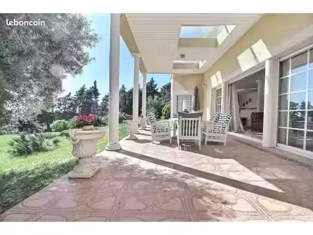 villa 9 pièces 430 m²