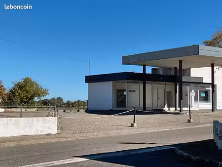 local commercial