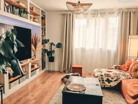 t3 60 m² rénové et lumineux – caudéran – direct propriétaire