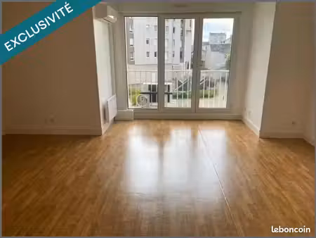 appartement 3 pièces 80 m²