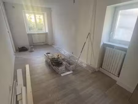 loue maison ave dépendance