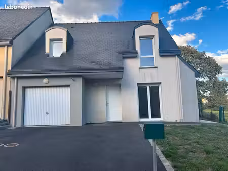 vends maison individuelle fougères