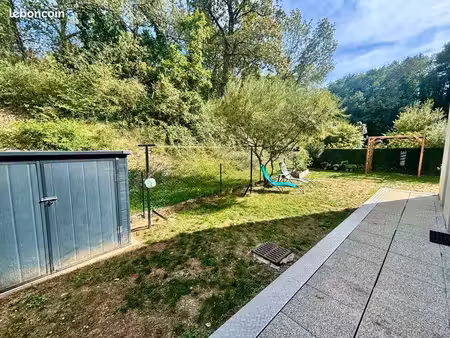 rare à la vente : t4 avec 209 m² d’extérieur et 2 garages fermés