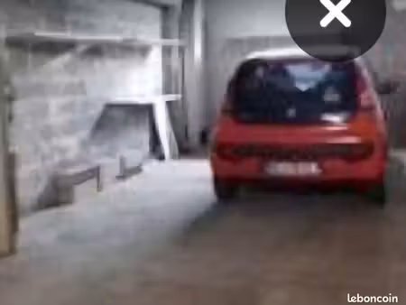 garage sécurisé 19 m2 porte électrique