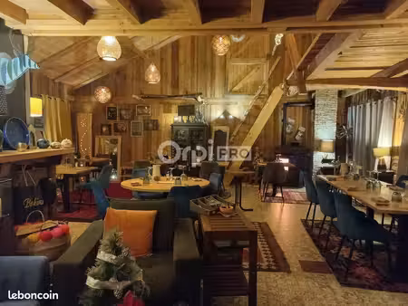 restaurant 164 m²