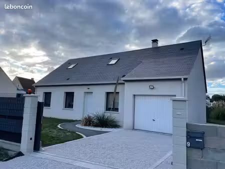 maison récente 140 m² – 4 chambres – 2 sdb – terrain 600 m² – azay-sur-cher