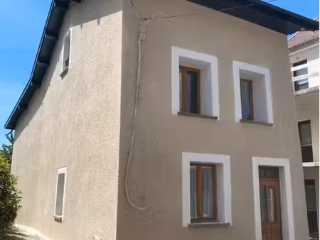 maison 5 pièces en centre ville avec extérieur