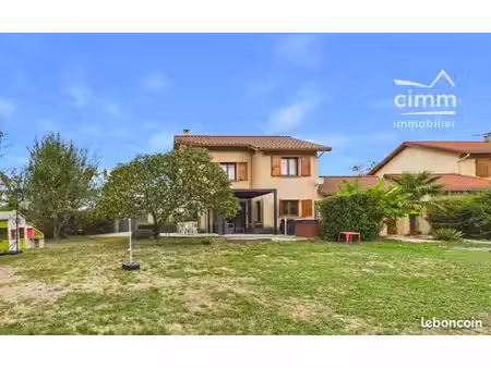 maison 5 pièces 114 m²