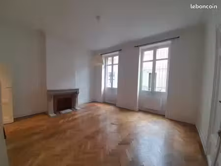 appartement 1 pièce 38 m²