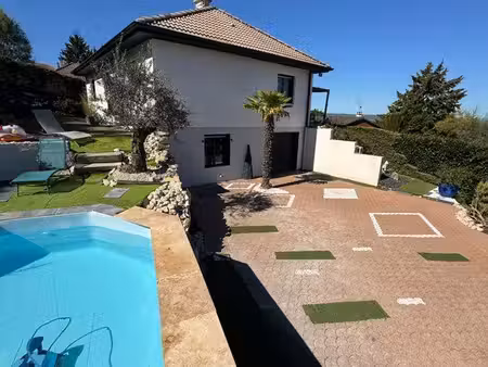 maison familiale avec piscine