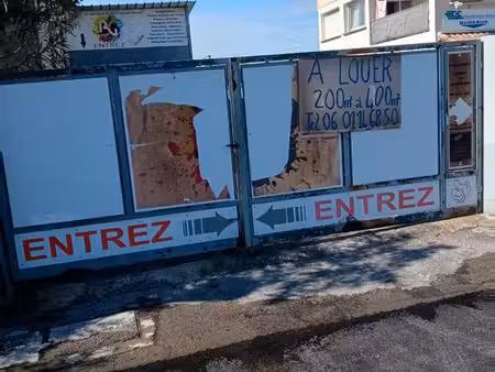 local d'activité ou stockage 400m2 à louer garosud loyer 3000e