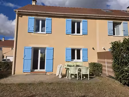 agréable maison familial  secteur résidentiel
