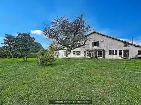 maison 150 m² ! 5 chambres  terrain de 3 400 m² et nombreuses dépendances  fort potentiel 