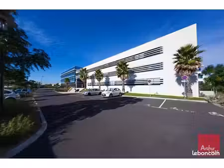 bureaux 441 m²