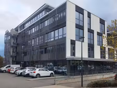 vente bureaux sallanches 74700 53m²