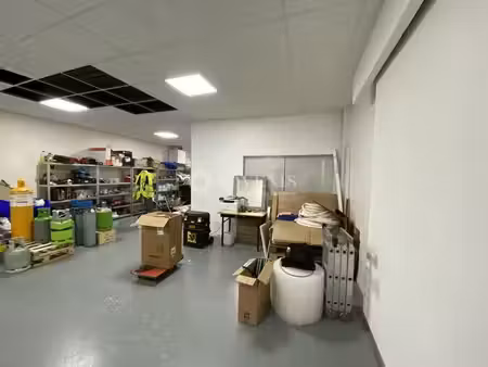 location local d’activités 137m²