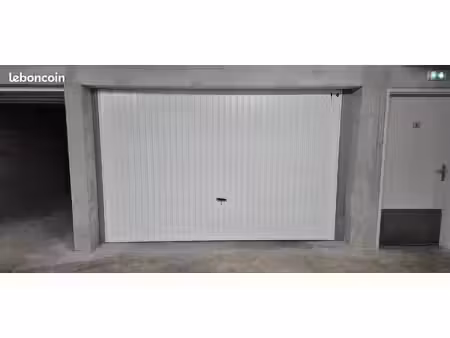 garage/box 18 m² sassenage