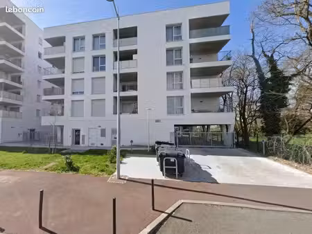 bureaux 294 m²