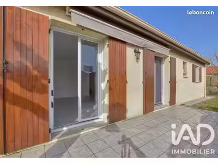 local 94 m² le taillan-médoc