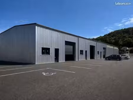 local 170 m² saint-maurice-l'exil
