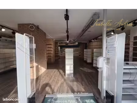 local commercial 316 m²
