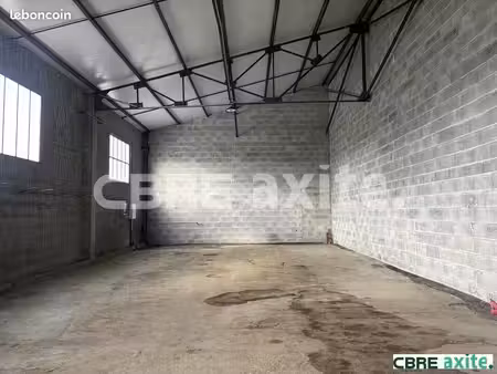 local d'activite 199 m² ruy