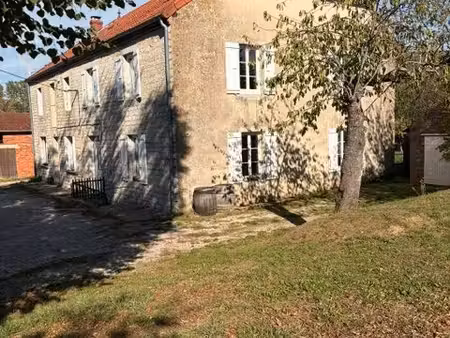 grande maison de caractère de 387 m2 sur terrain de 3470 m2