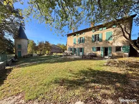 propriété 13 pièces 340 m²