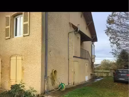 vends grande maison familiale